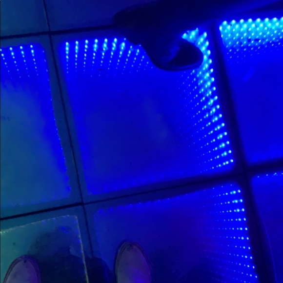 Meet your Posher, Pegx - Picture 1 of 1